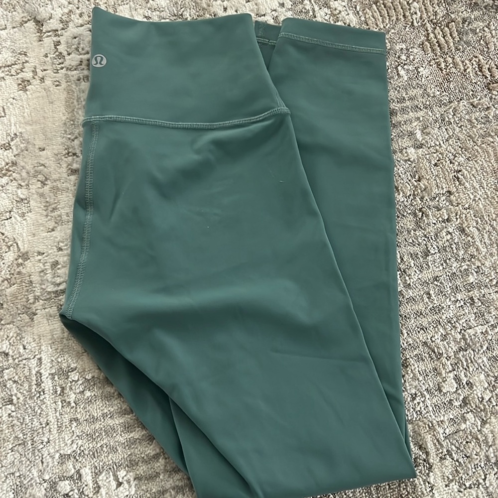 Wunder Under Lululemonn
